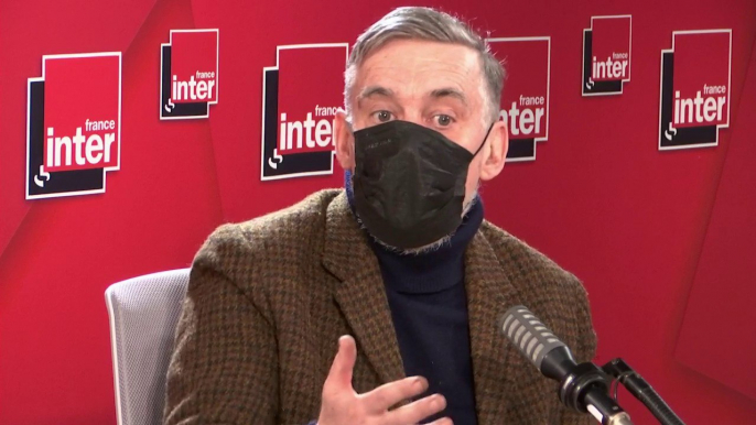 François Sureau rend hommage à Bertrand Tavernier : "J'ai eu ce sentiment de tristesse hier : quand Tavernier était mort, je me suis rendu compte que la liste de ses films était close. Des phrases de ses films me sont revenus en foule."