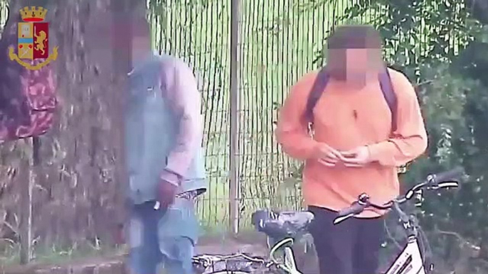 Lucca - Droga al Parco Valgimigli arrestati 7 spacciatori africani (26.03.21)