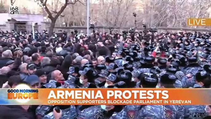 Armenian anti-government protesters blockade Parliament in Yerevan