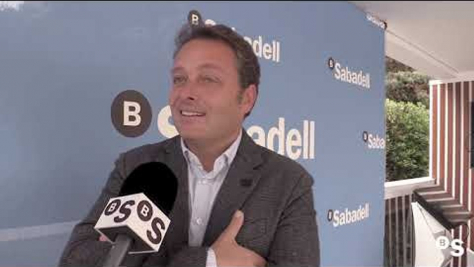 Emilio Alzamora visita l'Open Banc Sabadell