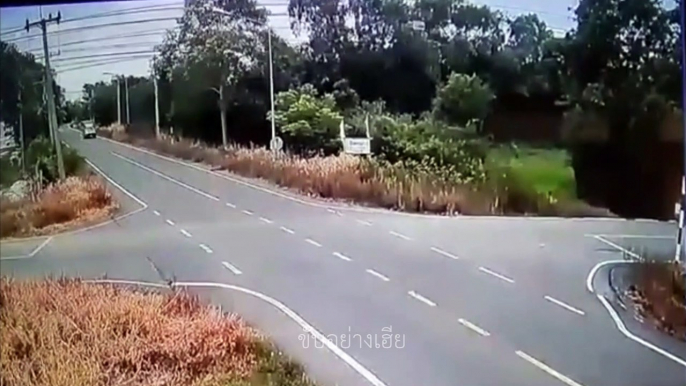 car crash compilation  EP.1​8#accident​#car​ crash#car accident#อุบัติเหตุ​#รถชน​#รถคว่ำ​#รวมรถชน#รวมคลิปอุบัติเหตุไทย