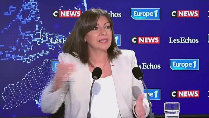 Les ambitions d'Anne Hidalgo pour 2022 : "Toute ma vie, j'ai déjoué les sondages"