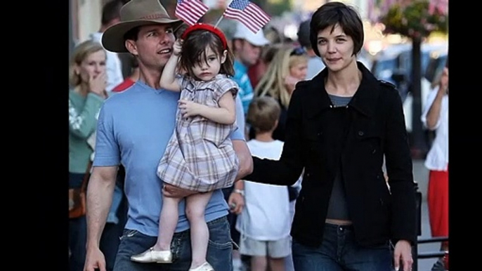 Katie Holmes and Tom Cruise daughter Suri Cruise - 2017