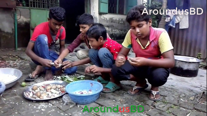 village food cooking at midnight village kids Fried Chicken Curry Cooking For Another Village Kids