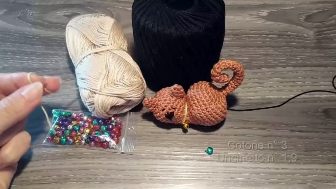 Portachiavi Gattino Uncinetto  Keychain Cat Crochet Amigurumi - Llavero Gatito Crochet Tutorial