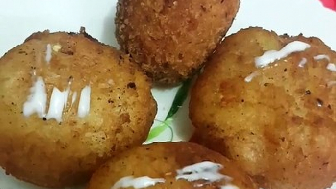 #Paneer bread ball Recipe #Shorts #कुरकुरे लाजवाब पनीर बॉल #paneer cutlets #bread paneer ball By Safina kitchen