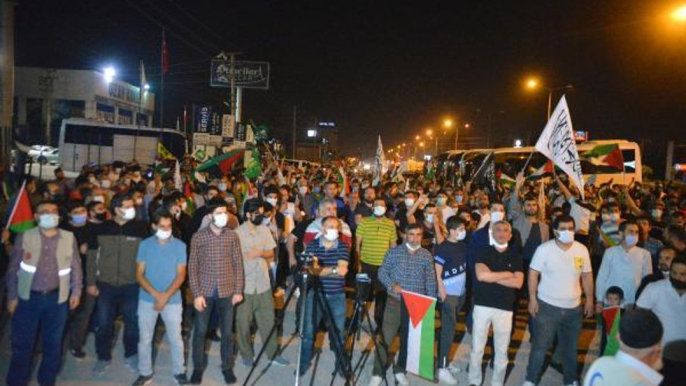 27 SİVİL TOPLUM KURULUŞU, ABD KONSOLOSLUĞU ÖNÜNDE İSRAİL'İN SALDIRILARINI PROTESTO ETTİ