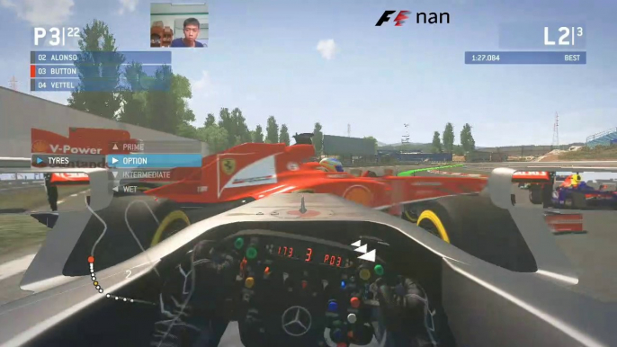 Fernando Alonso menggagalkan Jenson Button untuk meraih podium   | F1 2013