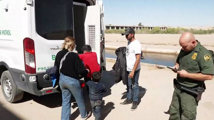 Pequeña ciudad en el desierto: puerta de entrada para migrantes en EEUU