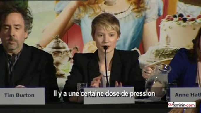 Conférence presse video Tim Burton - interview Tim Burton : Alice pays merveilles - Mia Wasikowska