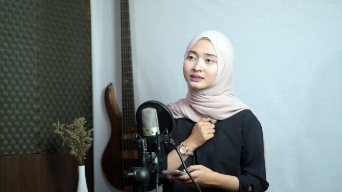 BULEUD - EVIE TAMALA (YUSI RINDIAWATI COVER LAGU SUNDA)