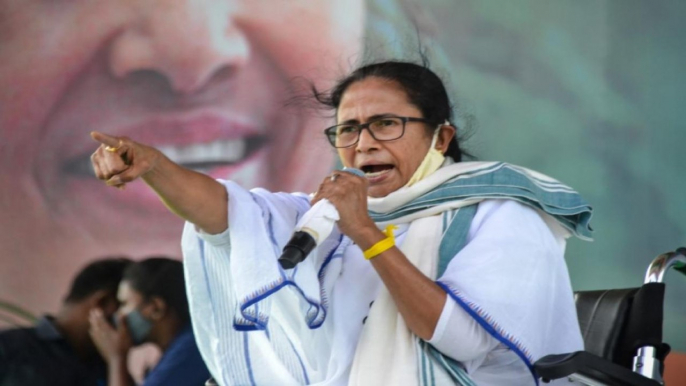 Mamata takes jibe at Governor says him 'Man of Amit Shah'