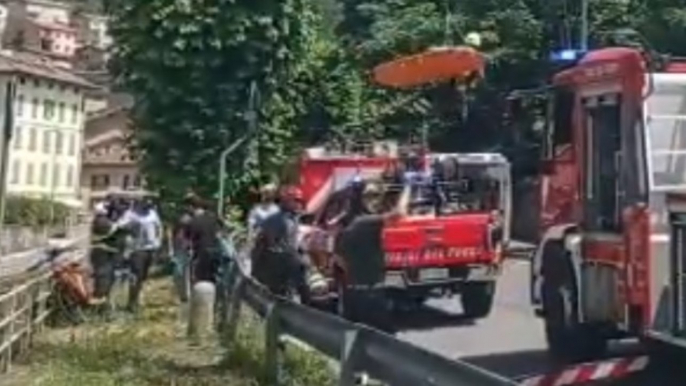 Como - Rider finisce in un torrente: soccorso dai Vigili del Fuoco (05.07.21)