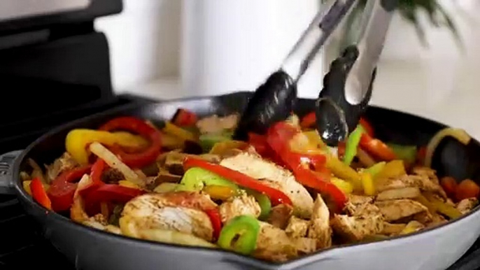 Chicken Fajitas | The Best Easy Mexican Recipe + Homemade Seasoning