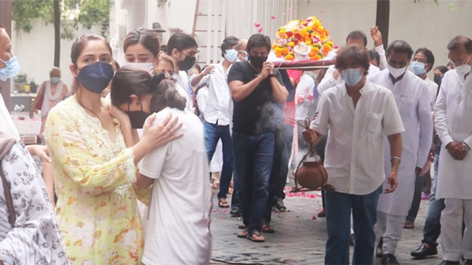 Last Rites Of Chunky Pandey's Mother | Ananya Panday