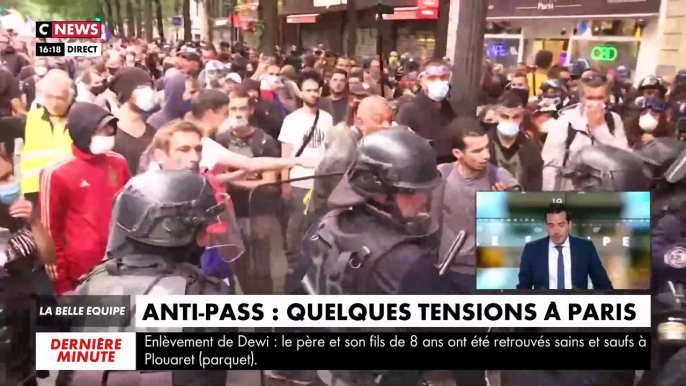 Manif anti pass sanitaire le 31 juillet :   Place de la République à Paris, la tension monte avec les premiers incidents