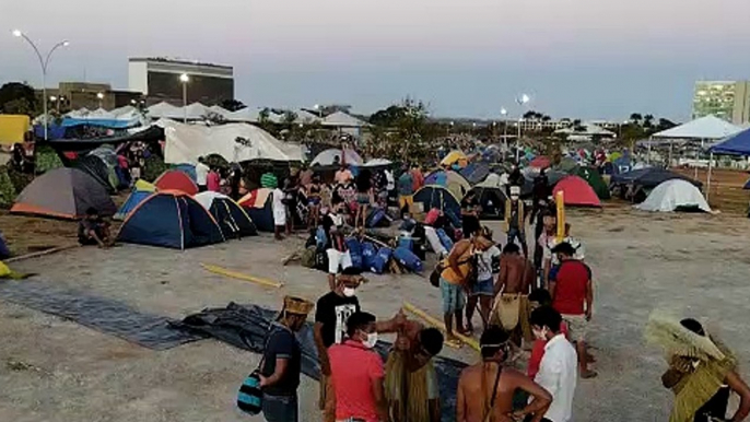 Indígenas se reúnem em Brasília para manifestar por direitos