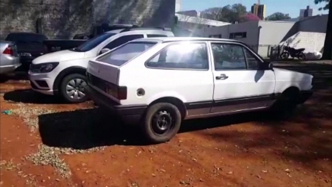 Gol furtado é localizado pela Polícia Militar no Bairro Interlagos