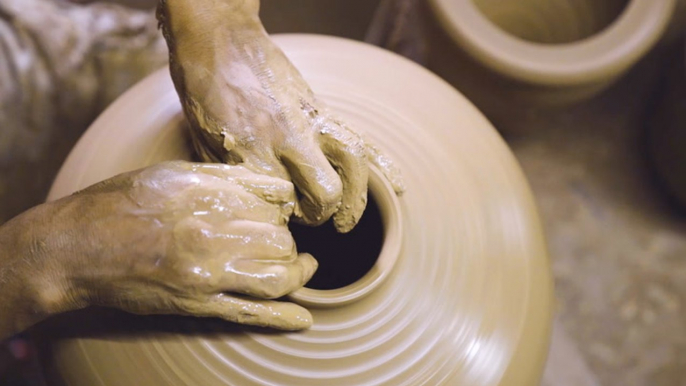 This family-owned pottery shop has survived six decades of war and conflict in Gaza