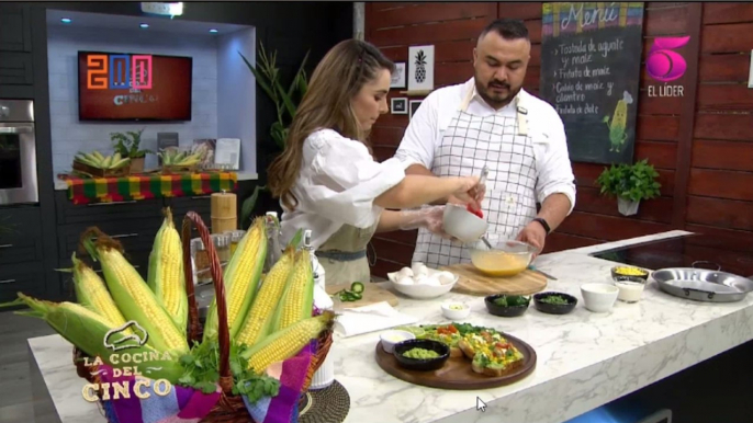 La Cocina del Cinco - Tostada de Aguacate y Maiz, Fritas de Maiz, Caldo de Maíz y Cilantro, Fritas de Élote