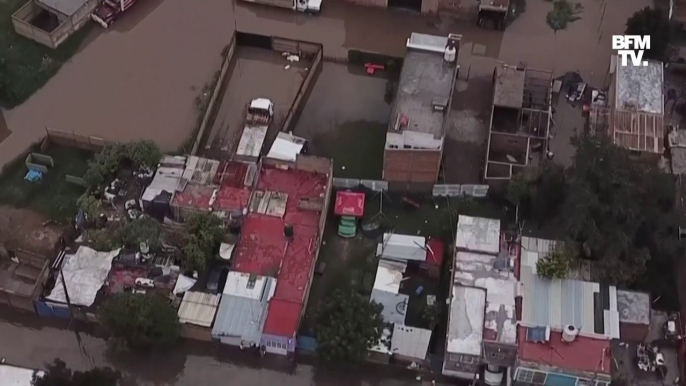 Mexique: les images de rues inondées après de fortes pluies dans la ville de Tlaquepaque