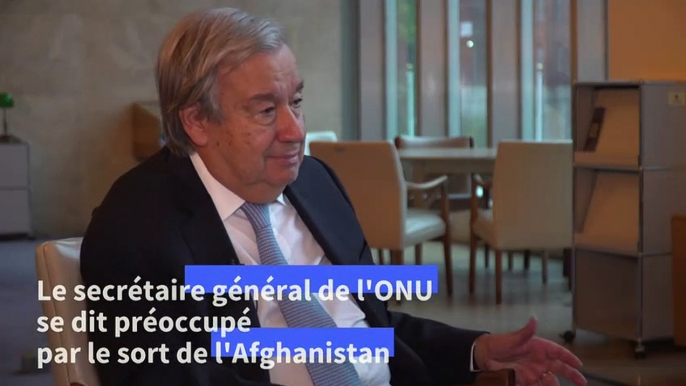 Guterres à l'AFP: il faut "dialoguer" avec les talibans