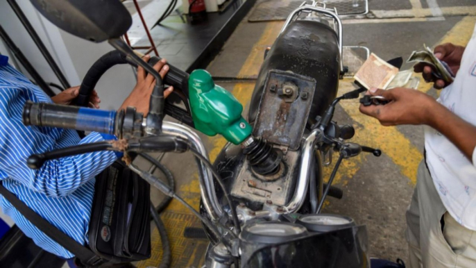 Petrol-Diesel gets costlier in Delhi and Mumbai today