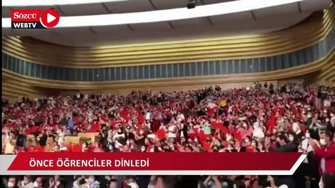 Mansur Yavaş, Kızılordu Korosu konserinde ilgiyle karşılandı