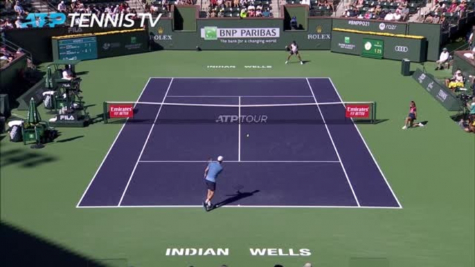 Andy Murray hits underarm ace in Alcaraz battle