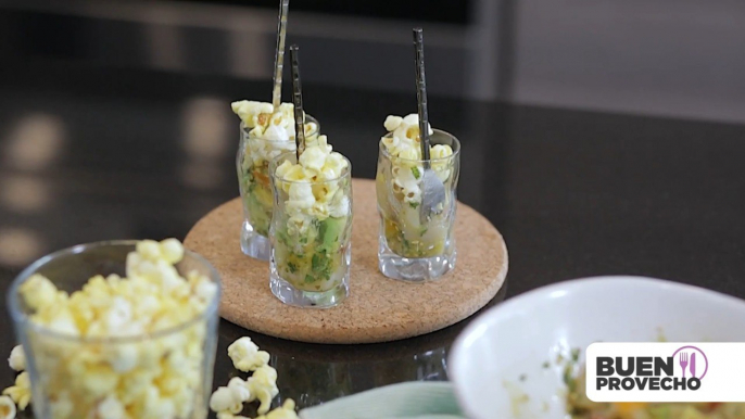 Ceviche de vieriras con palomitas de maíz