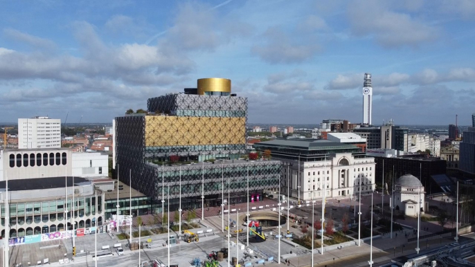 WATCH: Why Brummies love Birmingham - and why BBC Newsbeat staff are missing out