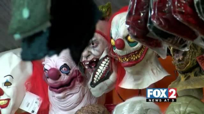 \'Creepy Clown\' Hits Top of Halloween Costumes List