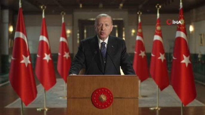 Son dakika haberleri! Cumhurbaşkanı Erdoğan: "FETÖ'cü firariler ve bölücü örgüt elebaşılarının iadesi konusunda dayanışma bekliyoruz"