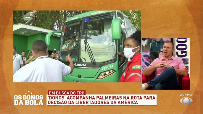 Baita de uma recepção da torcida do Palmeiras! Esse apoio pode fazer a diferença no sábado??? Verdão em busca do tricampeonato!#OsDonosdaBola #Palmeiras #EmBuscadoTri #Libertadores