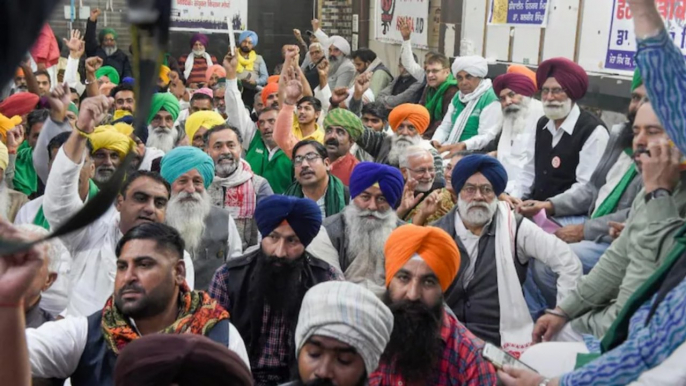 Protesting farmers postpone 'what-next' decision to Nov 27