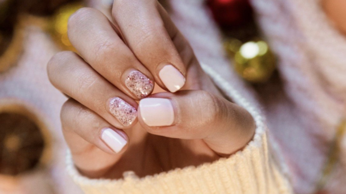 The Nail Art You Should Try for the Holidays, Based on Your Zodiac Sign