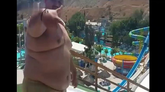 250 Pounds Fat Man Challenge Water Slide