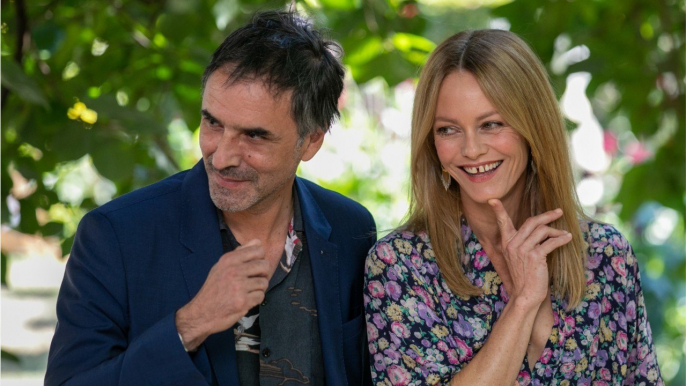 GALA VIDEO - Vanessa Paradis : son mari Samuel Benchetrit souligne une de ses qualités méconnue