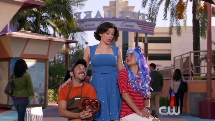 Crazy Ex-Girlfriend Saison 1 - Trailer (EN)