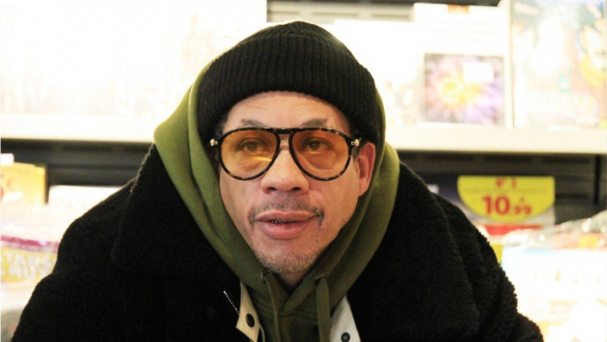 FEMME ACTUELLE - JoeyStarr au plus proche de son fils : cette chose incroyable qu'il a gouté le jour de sa naissance