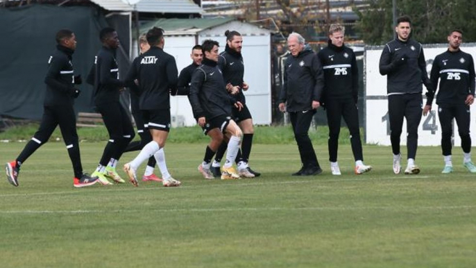 Altay, Türkiye Kupası'ndaki Beşiktaş maçı hazırlıklarını sürdürdü