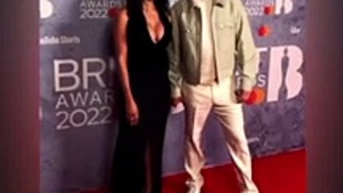 David Guetta et sa compagne Jessica Ledon ont assisté aux BRIT Awards 2022 à l'O2, à Londres.