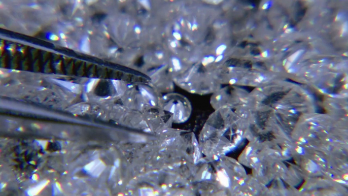 Diamanten im Wert von 4,2 Millionen Pfund verschwunden: Wo ist die Beute der Kieselstein-Diebin?