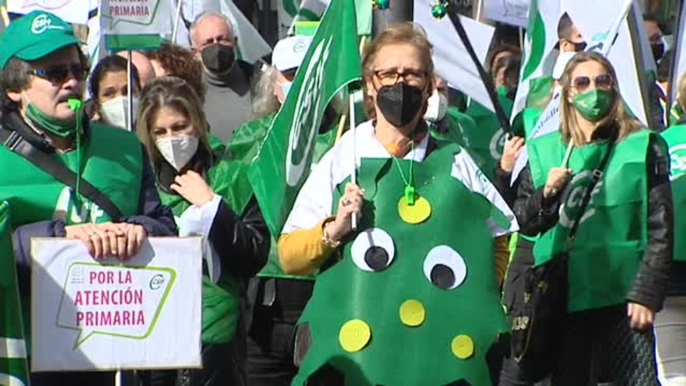 Protesta de los sanitarios ante el Ministerio de Sanidad