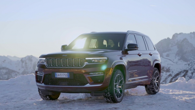 Jeep Grand Cherokee 4xe Design Preview