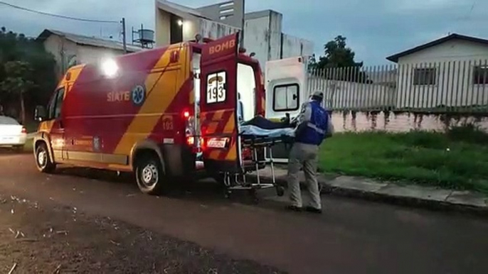 Idoso fica ferido ao sofrer queda dentro de casa no Bairro Esmeralda, em Cascavel