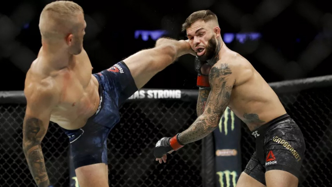 TJ Dillashaw met Cody Garbrandt KO et récupère la ceinture des poids coq de l'UFC