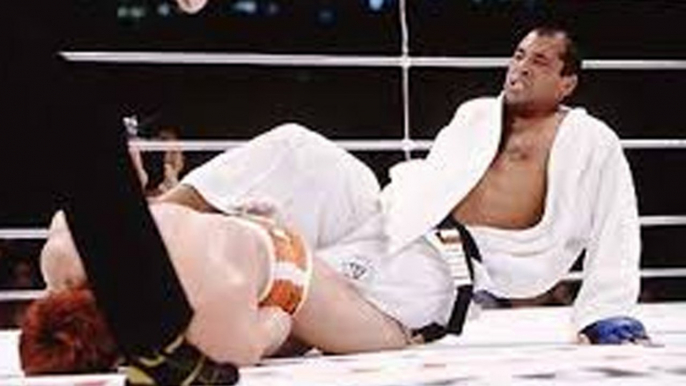 Pride : L'incroyable combat entre Royce Gracie et Kazushi Sakuraba