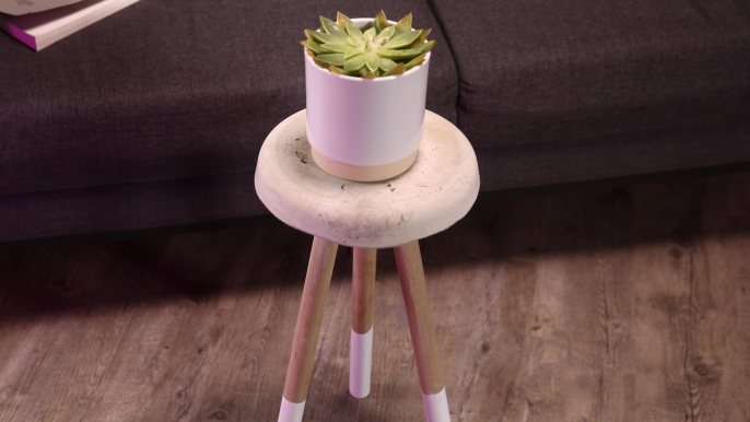 DIY mit Beton: So kannst du selber einen trendigen Hocker herstellen