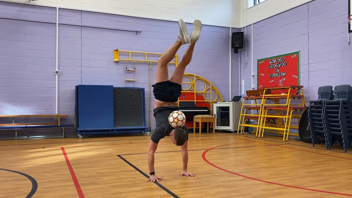 Jamie Knight freestyle footballer wows pupils at Hillcrest Primary School in Downham Market